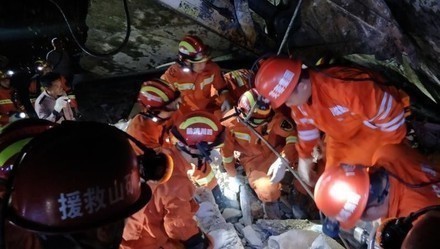 液體硅膠廠家心系地震災(zāi)區(qū)，祈禱平安